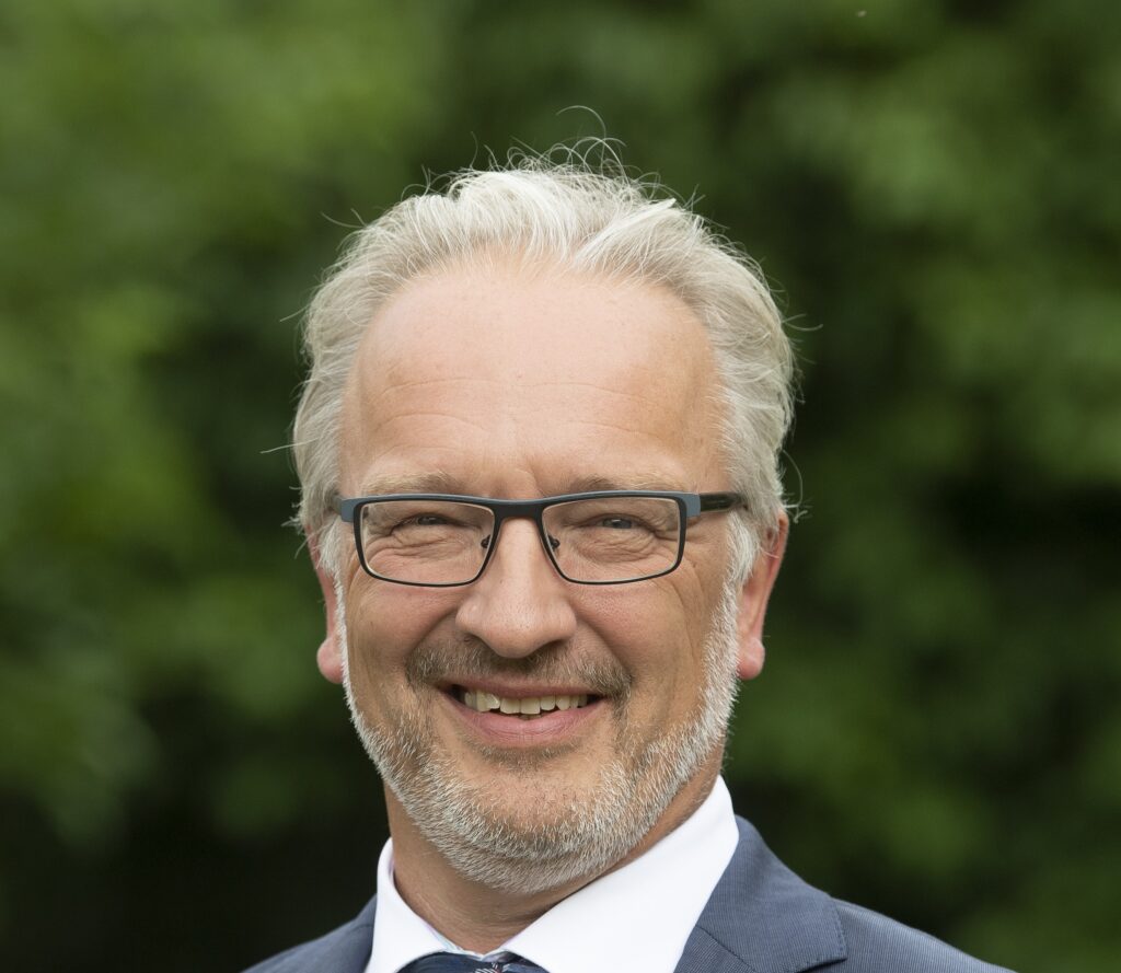 Prof. Dr. med. Michael Karaus Prof. Dr. Michael Karaus